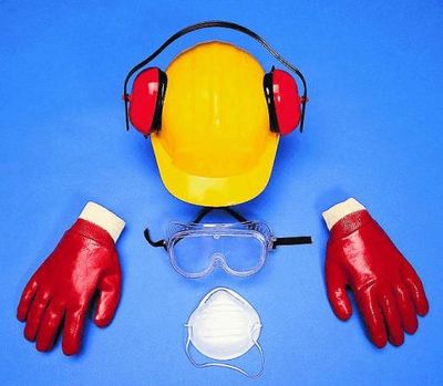 守护生命线 浅谈穿戴劳保用品的心得与责任